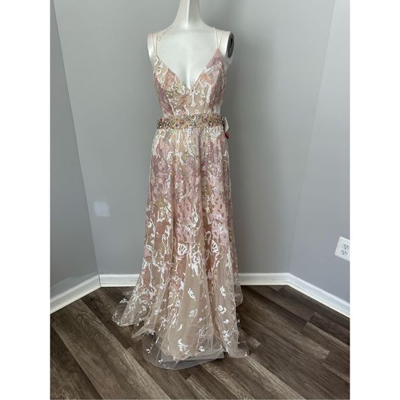 MAC DUGGAL EMBELLISHED V-NECK A LINE GOWN - Picture 4 of 10